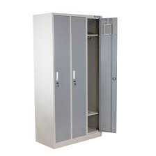 F/LYQ 3-DOOR STEEL LOCKER