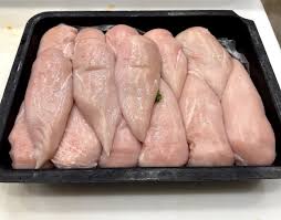 CHICKEN BREAST FILLET 1KG TRAY