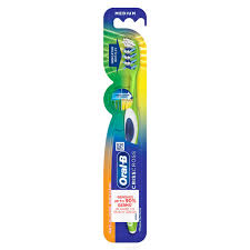 ORAL B CRISSCROSS TOOTHBRUSH (SOFT) IND