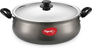 PIGEON SS GRAVY POT IND (2700ML)